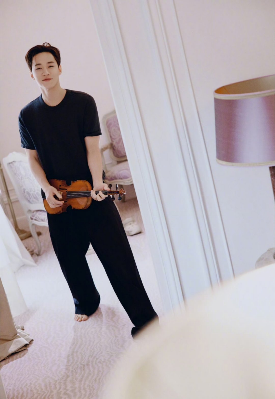 刘宪华侧颜无敌了，我也准备好看帅哥啦！ 