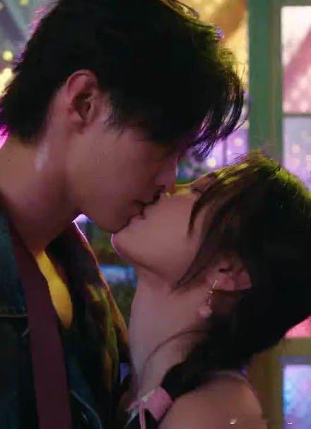 不必追光，你我皆是星辰，坚持自有答案 【虞书欣姜暮】 【虞书欣双轨】 【虞书欣】