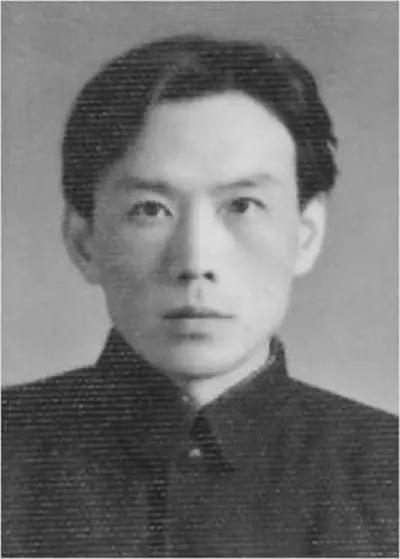 笔作刀枪囚四载：关沫南，东北沦陷区不肯低头的满族作家
 
关沫南（1919-20