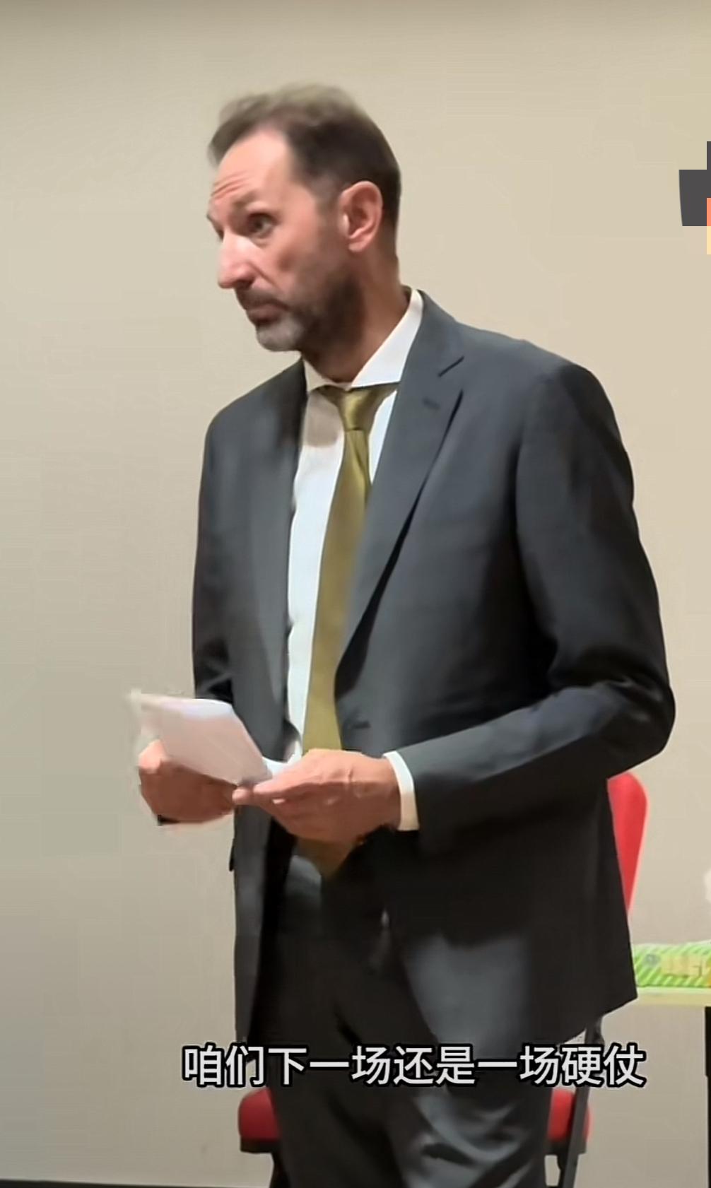 别只夸防守！稠州赢山东真正杀招曝光，这才是冲第六的关键

        今晚稠