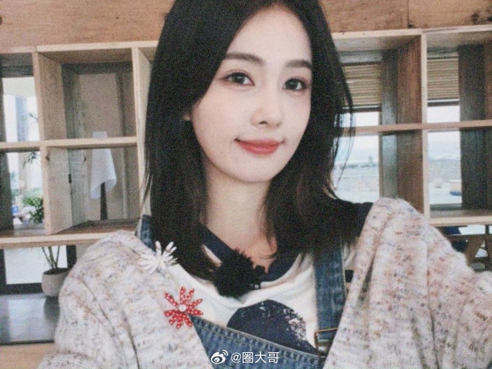 白鹿给亲爱的客栈手写留言又是被白鹿可爱到得一天啊！白鹿在综艺《亲爱的客栈》告别朋