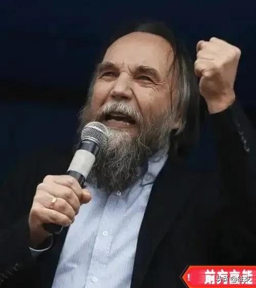 俄罗斯国师杜金曾说：中国放任委内瑞拉和伊朗沦陷，下一个遭殃的也将是中国自己。而且