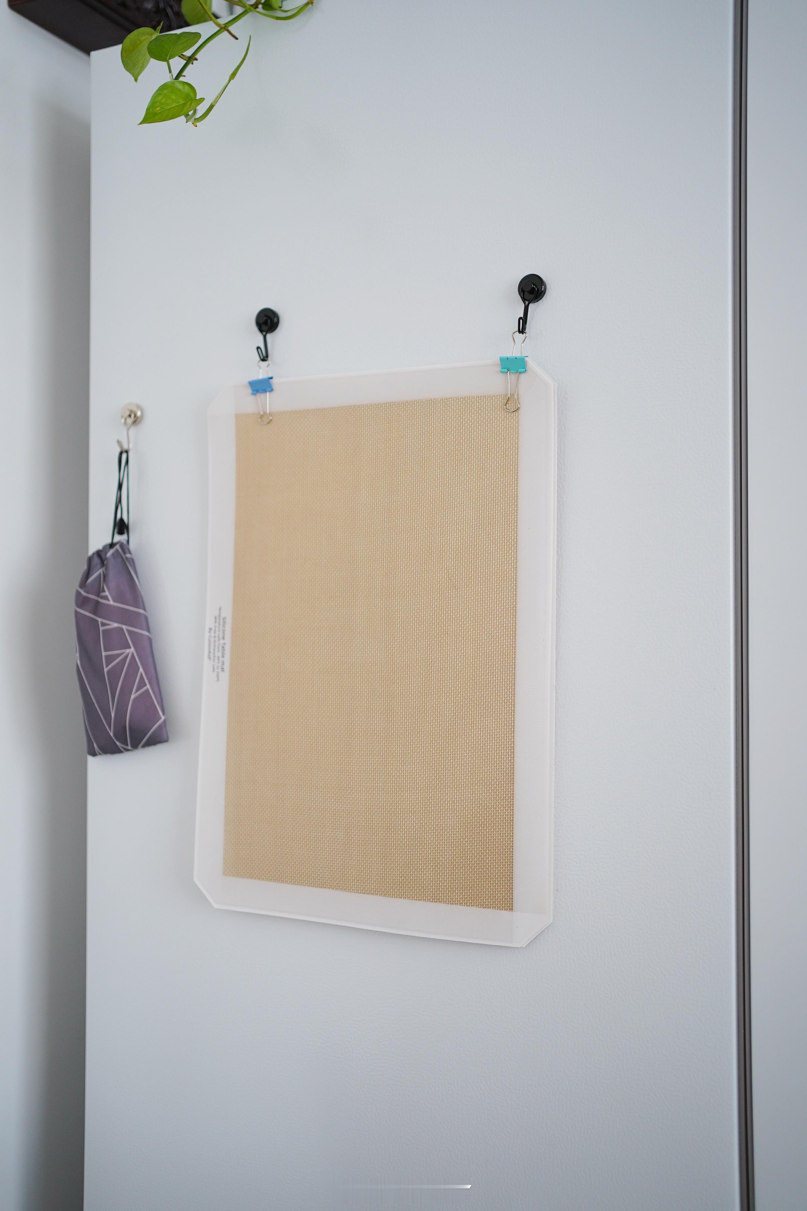 冰箱一定选可磁吸的，搞个收纳太方便了，发酵布、餐垫都可以挂起来，透气、不担心捂吧