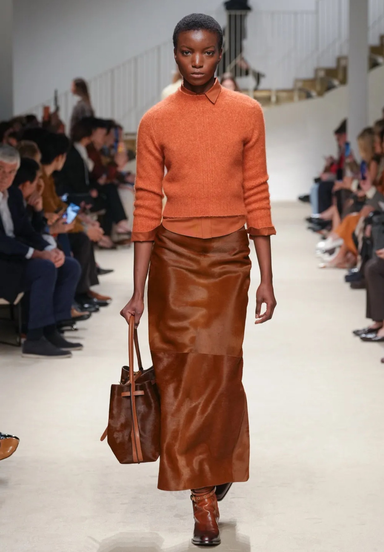 TOD‘S2026秋冬系列时装秀 米兰时装周 这季TOD‘S，更关注“质感”。过