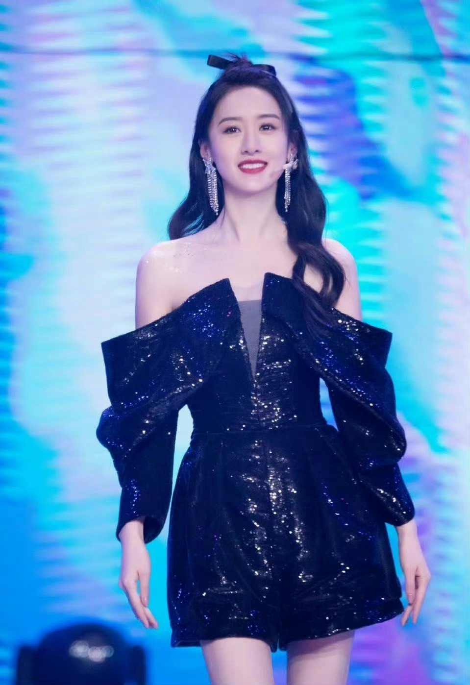 冷感御姐袁冰妍 ​​​