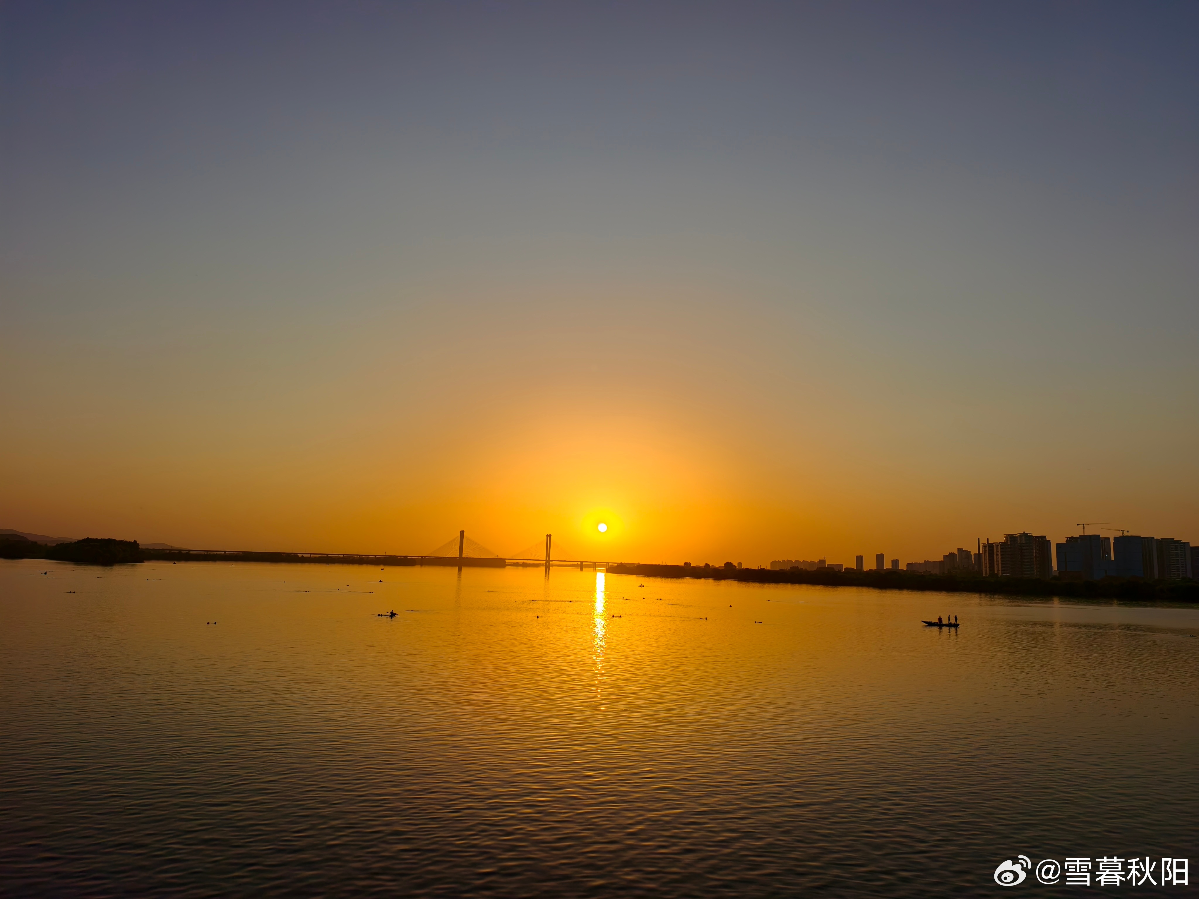 襄阳襄阳蓝天 2026.7.19..星期日，2026年第104个蓝天 。  随手