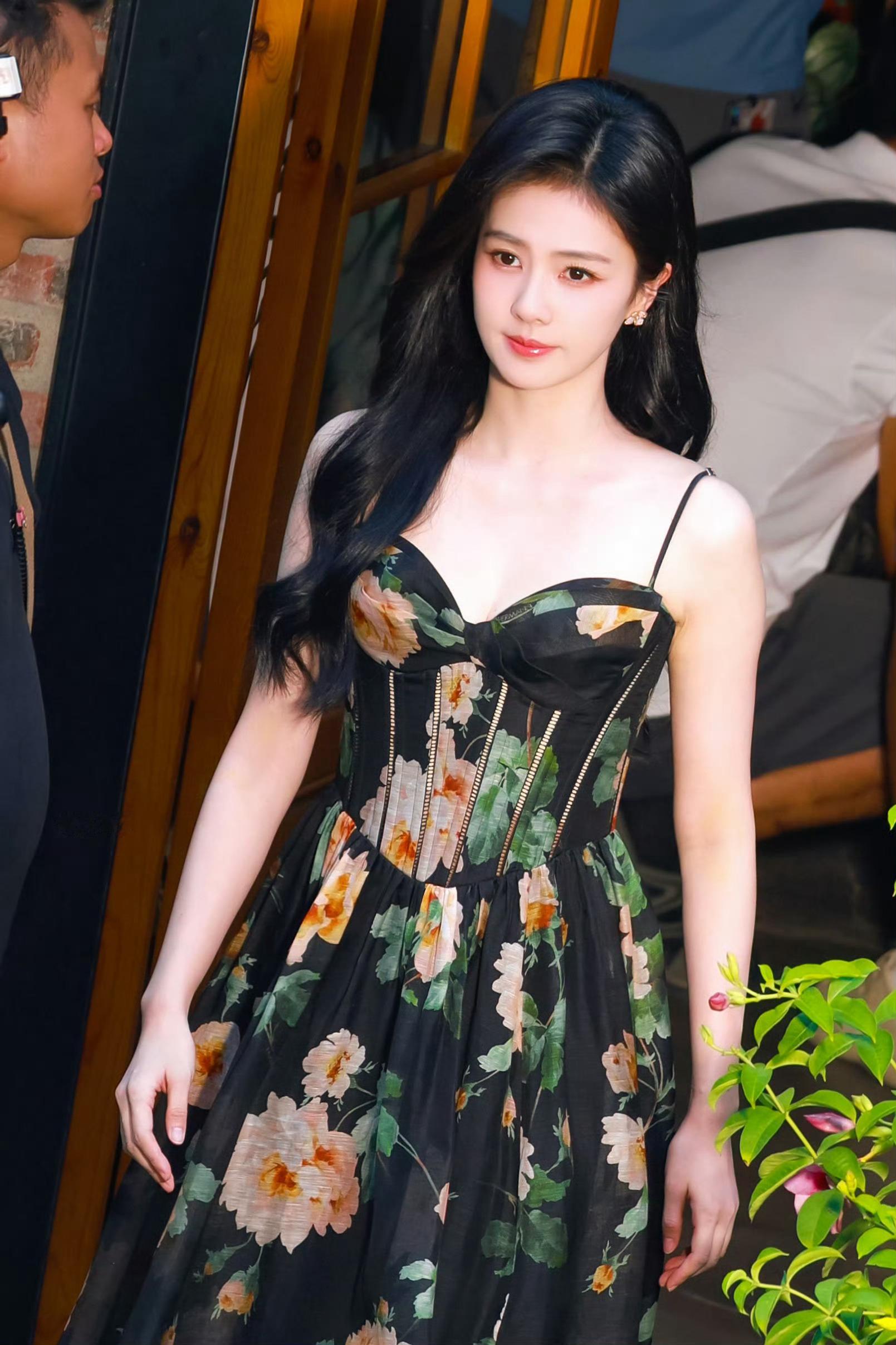 白鹿常华森吻戏好苏只期待演员白鹿王韵娜！期待开到荼蘼 ​​​
