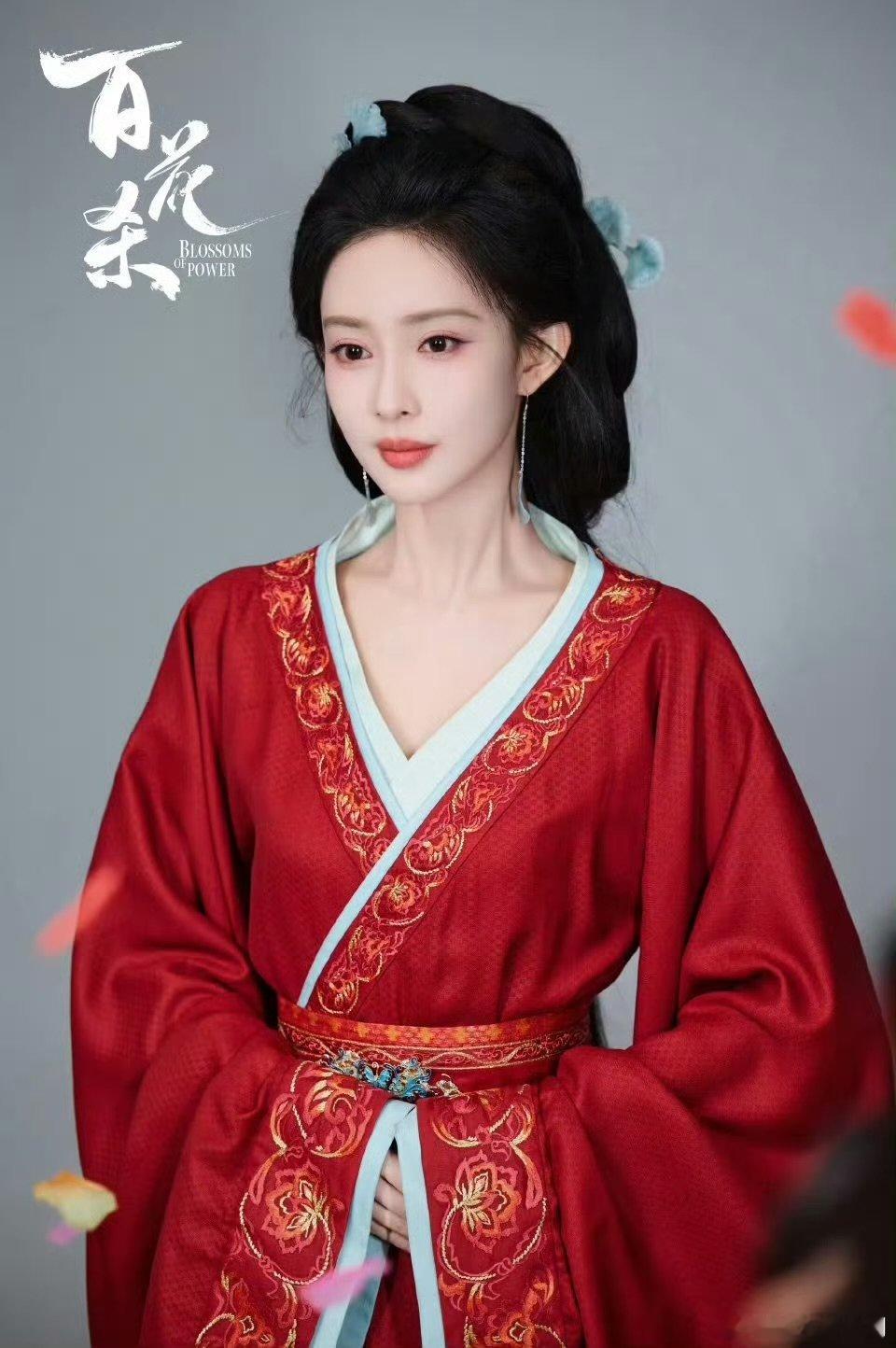 孟子义爱剧护剧第一人你好星期六孟子义你好星期六录制现场太圈粉！自带礼物分给大家，