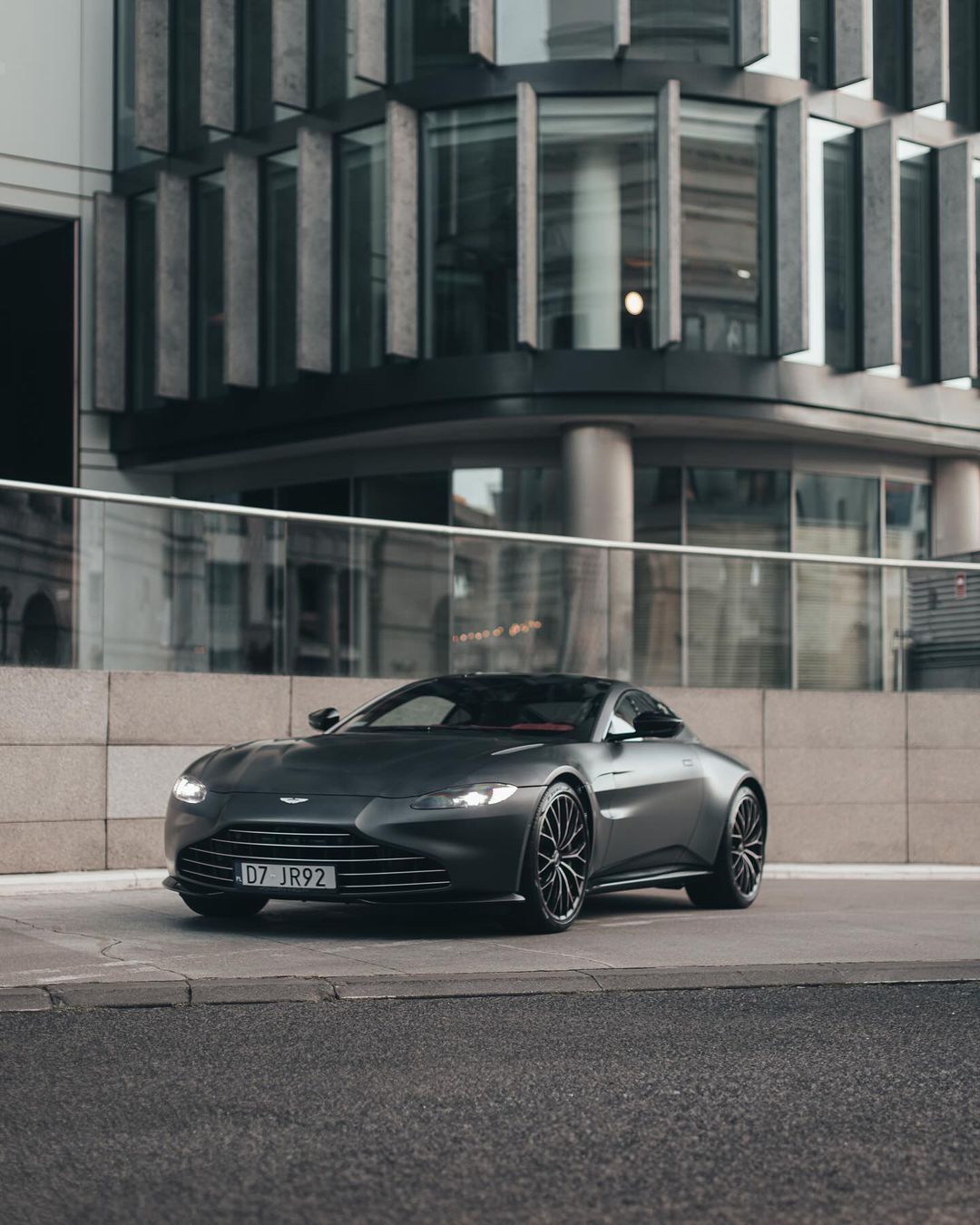 阿斯顿·马丁 Vantage ​​​