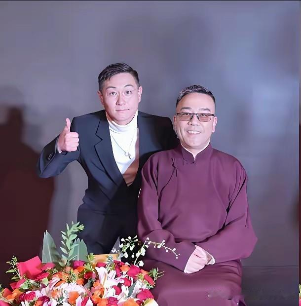 郑好犀利点评杨议收费收徒：明码五万拜师费，已经不属于传统相声行当！针对杨议518