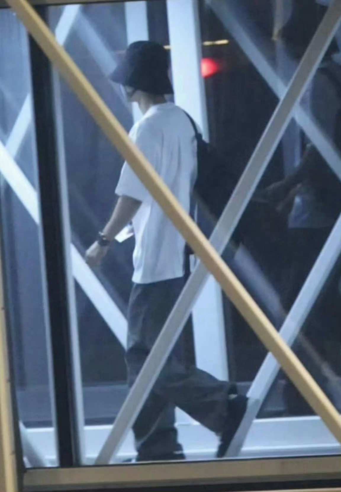 这是肖肖……[并不简单] ​​​