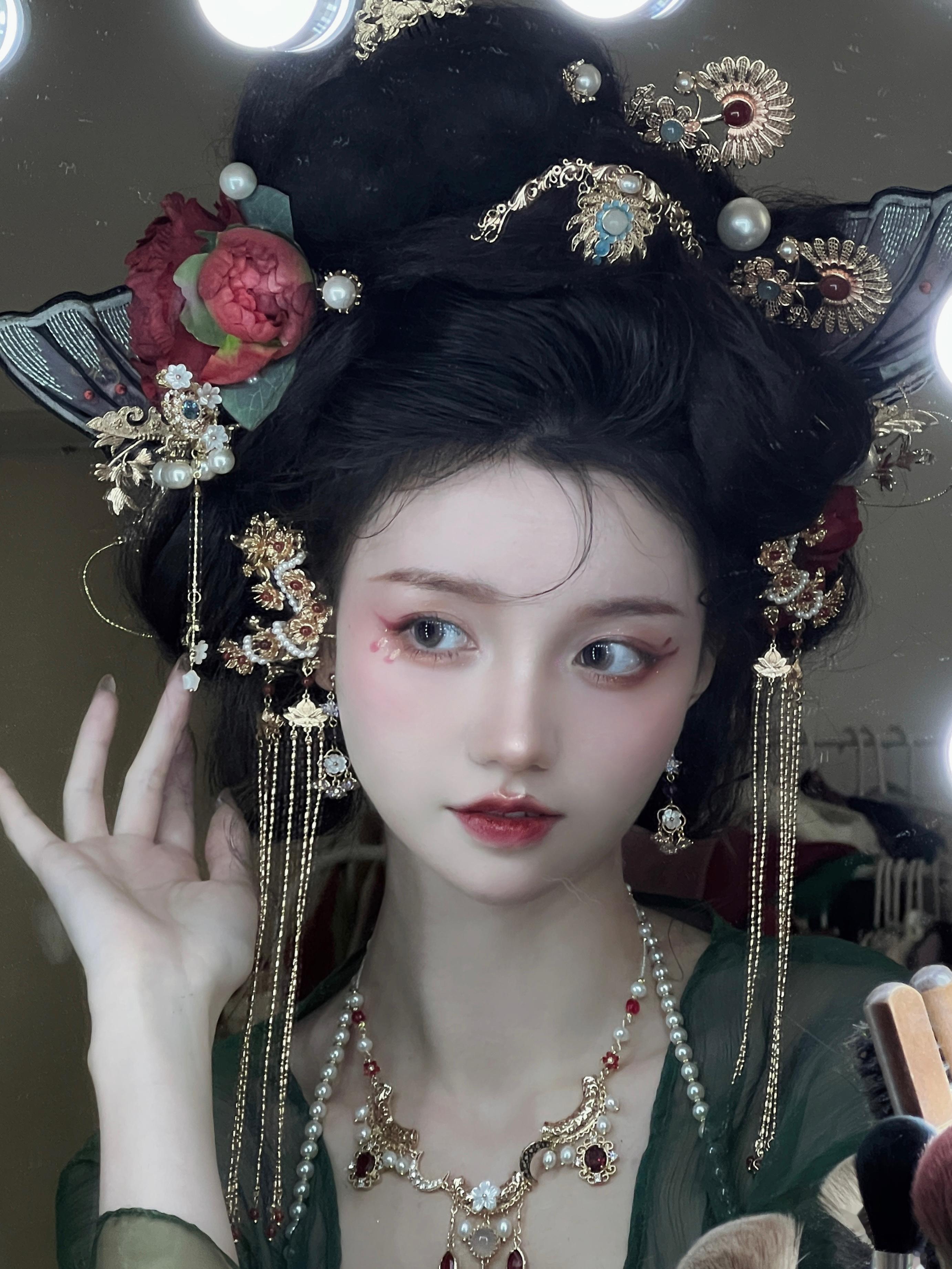  平平无奇，会做头的摄影师罢了[喵喵] ​​​