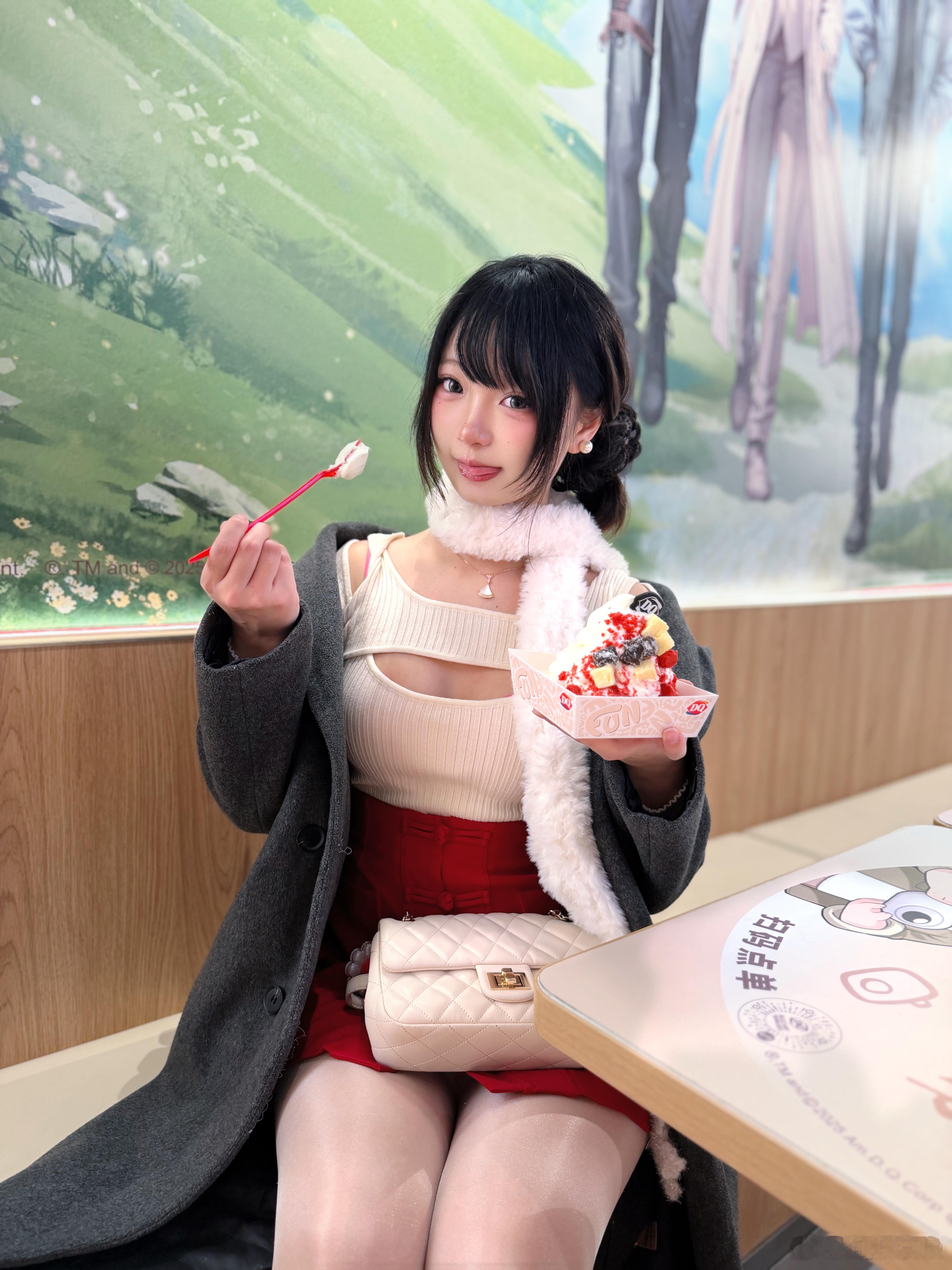 谁想吃这个草莓小蛋糕🧁绫lingtouch 