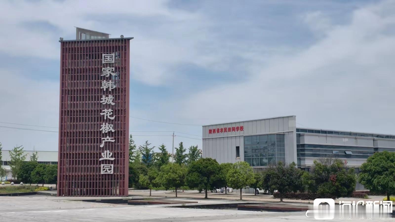 海报新闻：【长期拖欠工程款 两企业质疑陕西韩城“纸面化债”】接到大项目的两家企业
