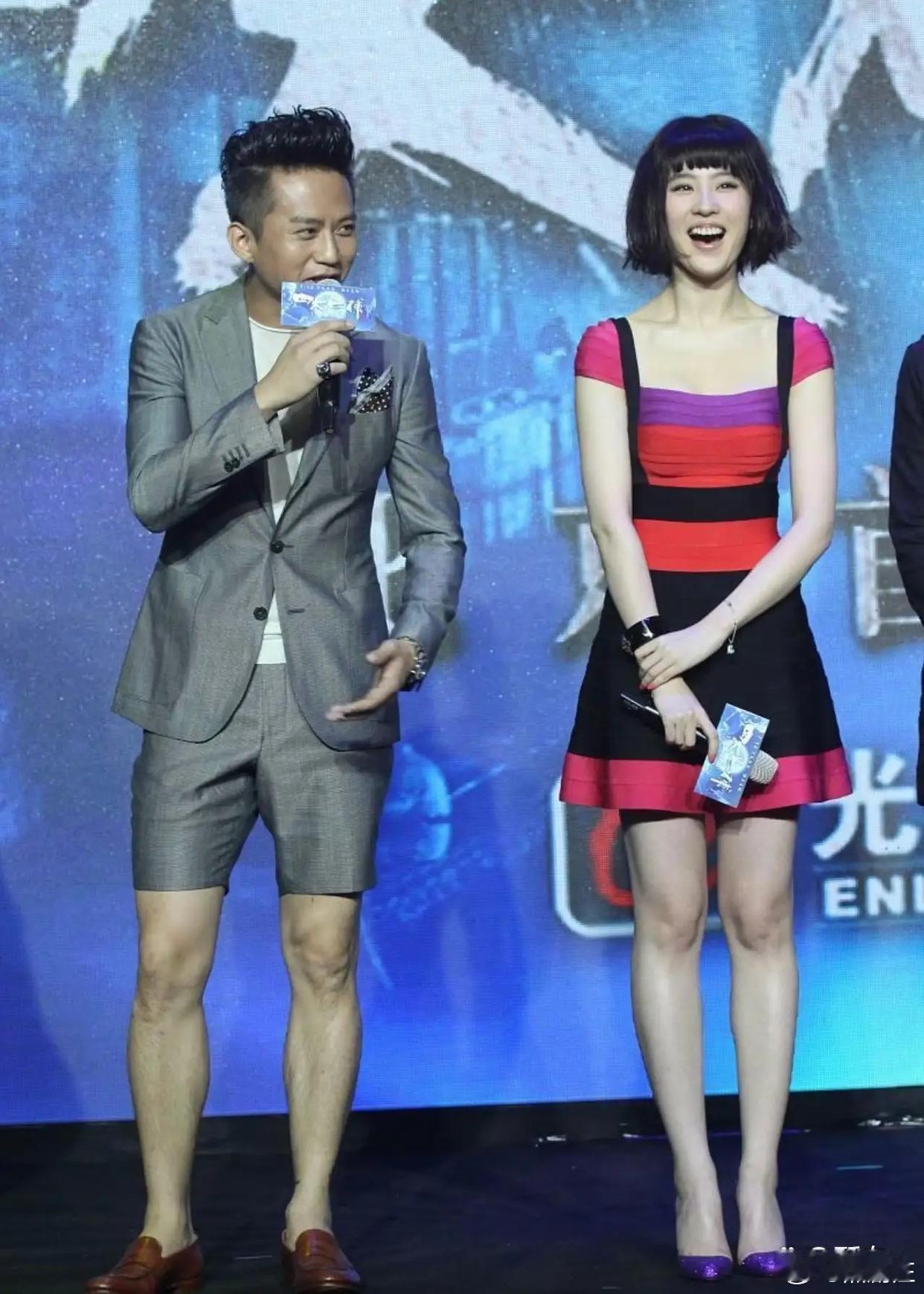 敢抢刘亦菲的镜头，也就只有邓超了吧 