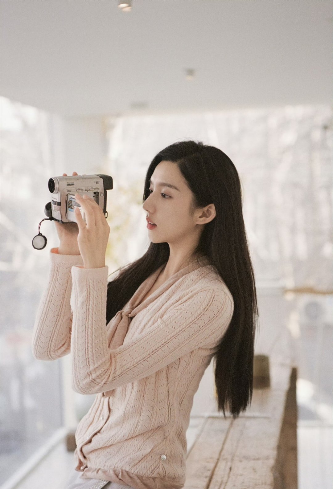 苏晓彤今天走温柔风呀简直是文艺片女主头像又上新了