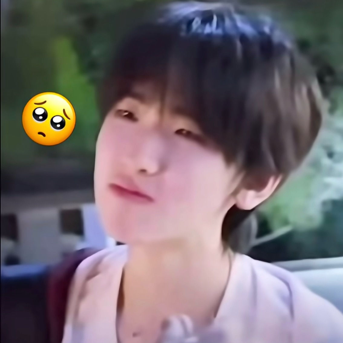 奇奇 你有什么不满意就跟老公讲，老公全都帮你解决，但不要做这么可爱的表情给别人看