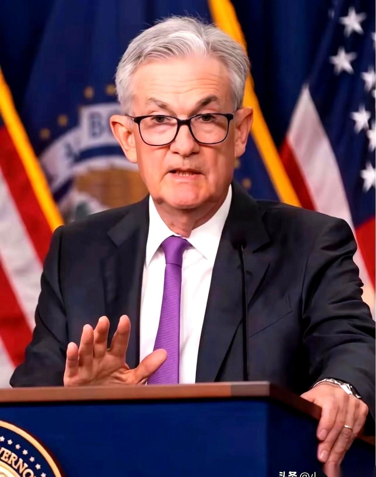 A股这帮机构，算盘打得是真精。
白天疯狂砸盘，一副天要塌了的样子，把散户吓得赶紧