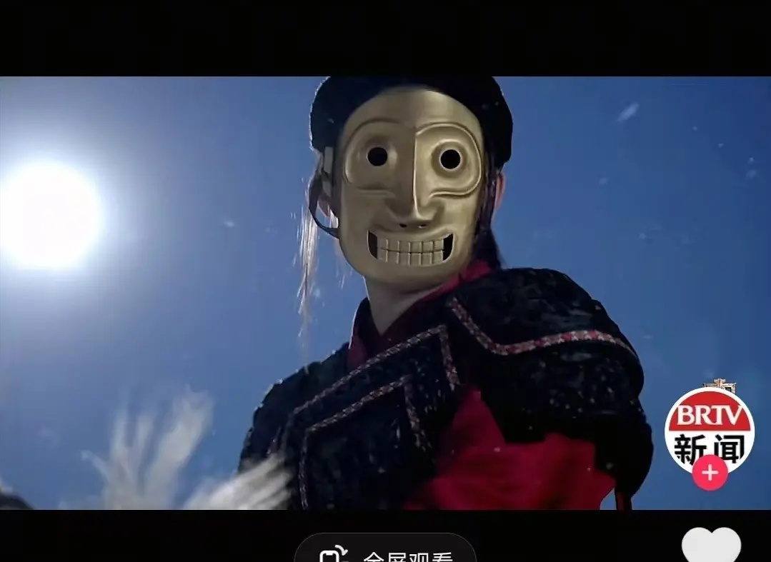 陈丽君女将军造型，眼神绝了，拍女将军起码要有这样的英气 ​​​
