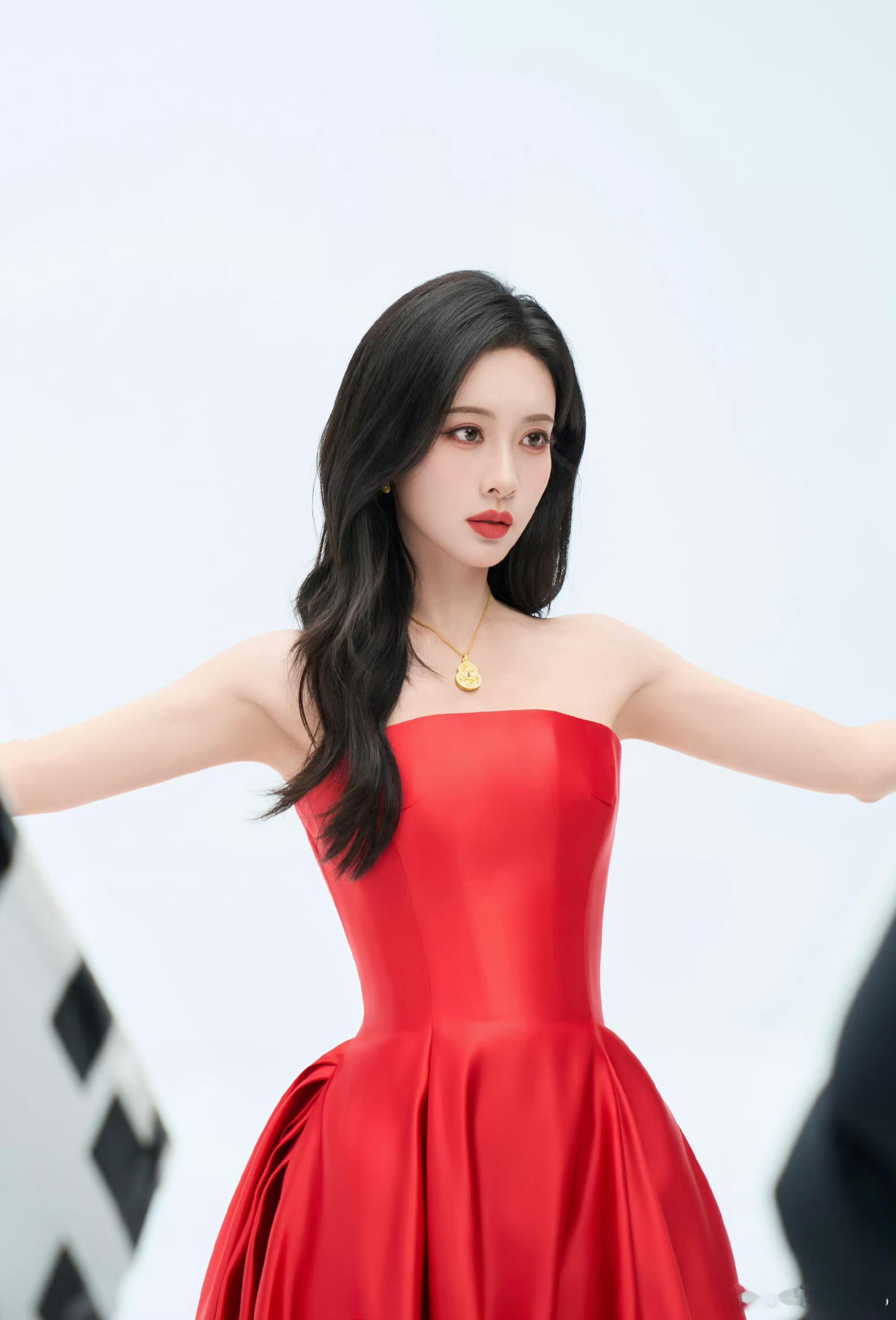 孟子义团队终于把她的年龄改回来了，一开始到底是谁把她的年纪改成94年的