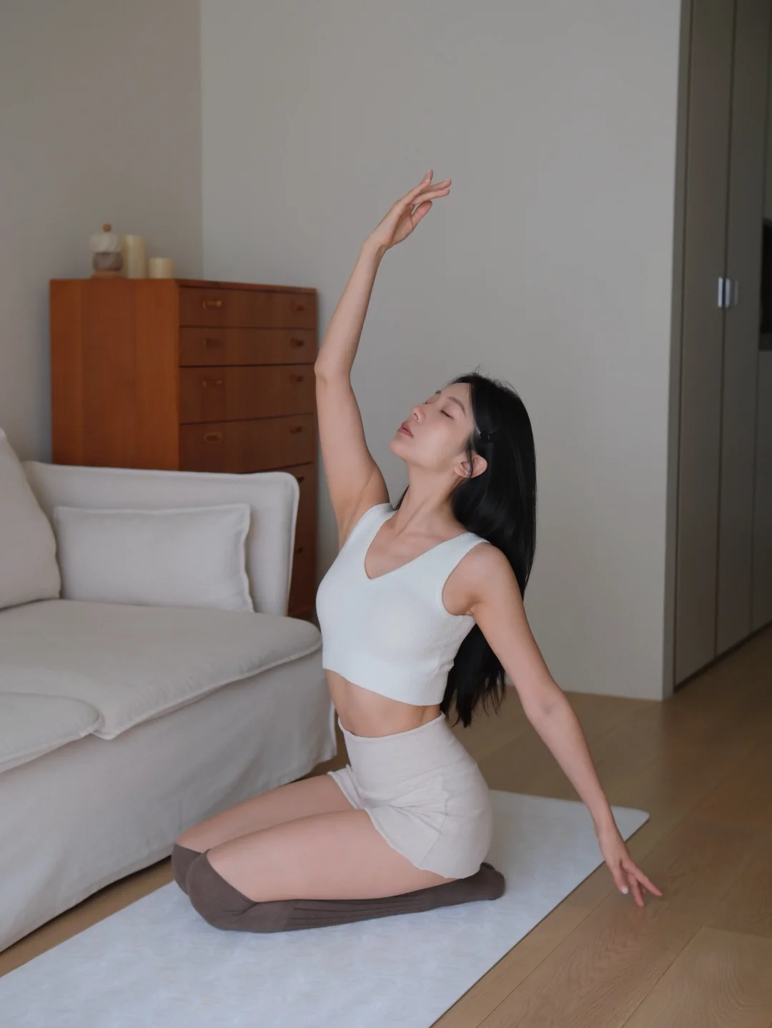 居家瑜伽日常｜秋冬练习的温暖呵护