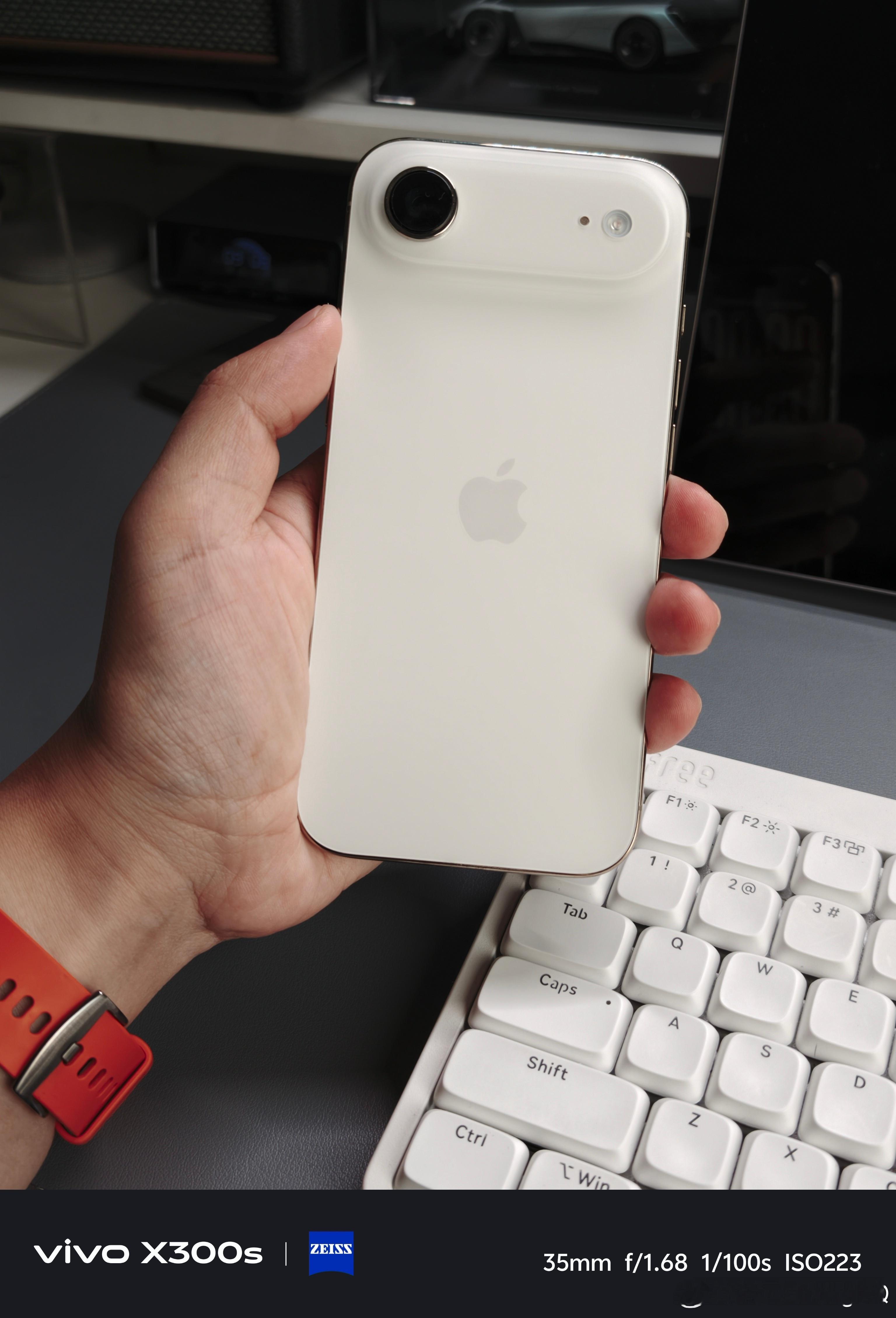 iOS27 新壁纸不错国行 Siri 还是老样子总体来说升级感知不如 iOS26
