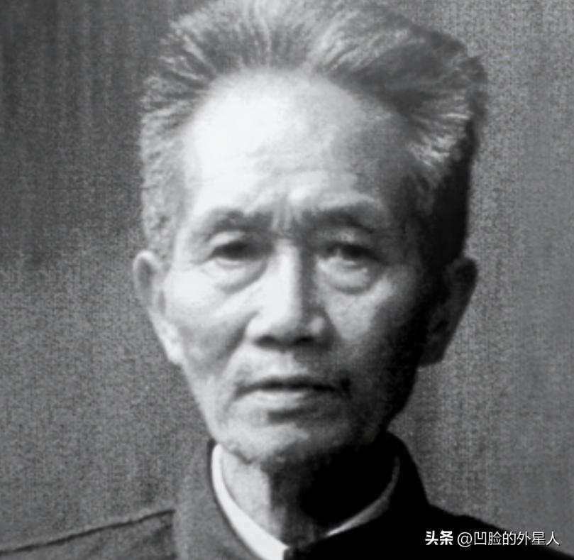 1950年，开国上将杨勇收到一封来信：“我还活着，能不能给我安排个工作？”杨勇看