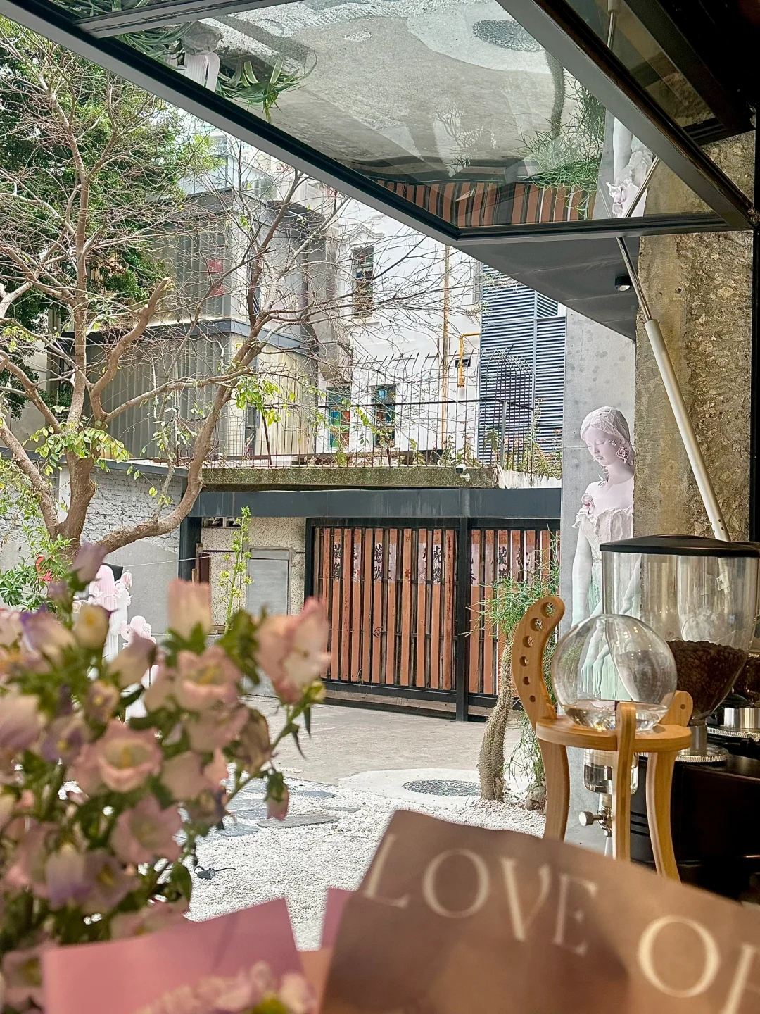 厦门新开的‼️藏在美术展里的神仙咖啡店！🎨