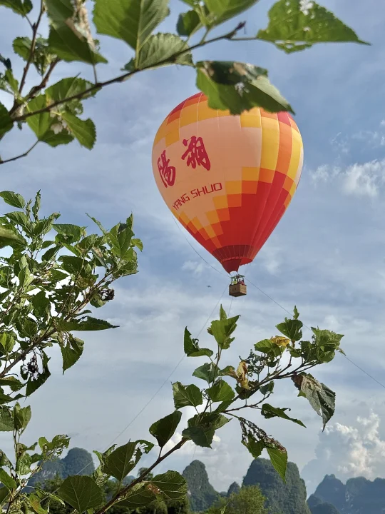阳朔热气球5-10分钟安心体验无人机全程记录