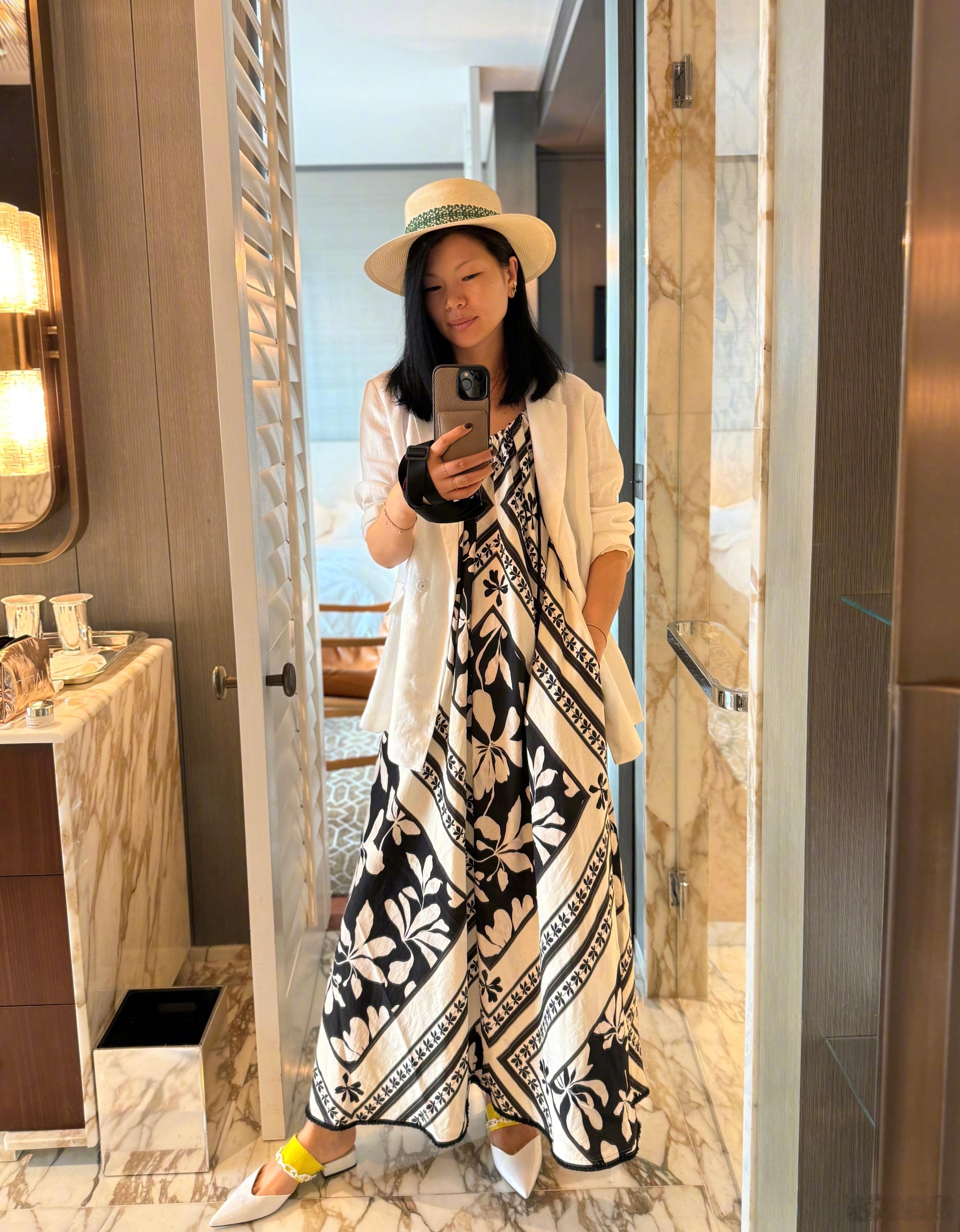 深圳的天气穿这身特别合适，室外脱外套，室内穿上外套！ 模登日记 ootd ​​​