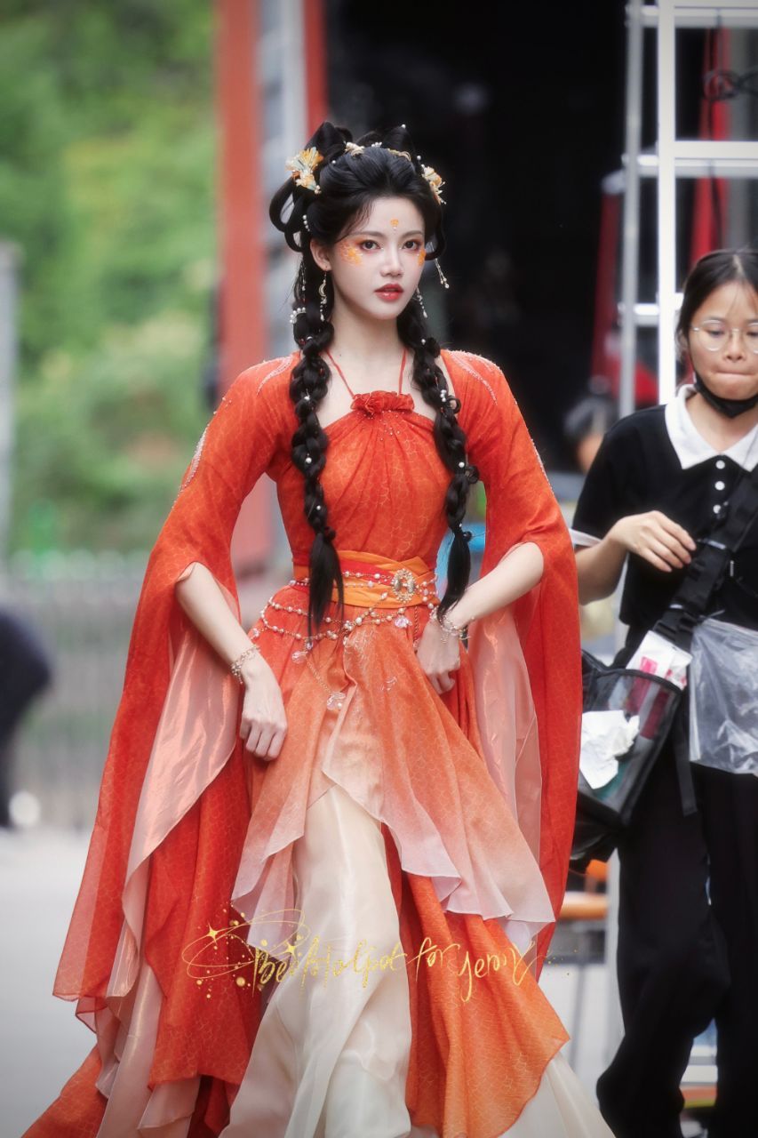 #孙珍妮金鱼姬#孙珍妮新造型好像小金鱼，太漂亮了吧！！#孙珍妮金鱼造型# ​​​