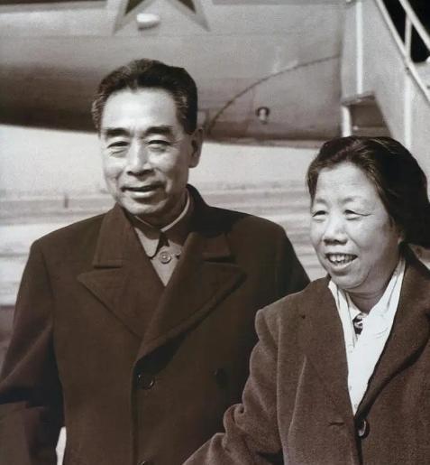 1981年李默庵回国，邓颖超：这些年你去哪了？恩来找你找得好苦啊

“小超，黄埔