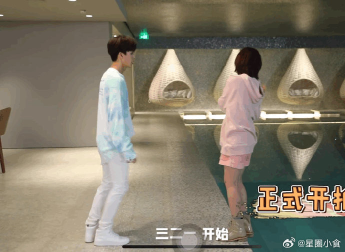 为什么在现实中没有这种偶像剧情节？因为根本拉不住啊