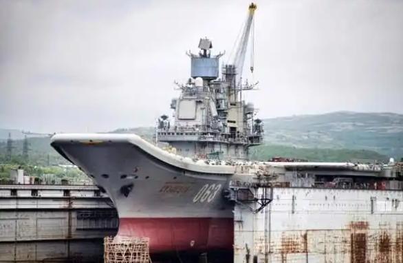 中方很清楚俄处境，就算我们拿出辽宁舰图纸，俄罗斯也已抄不动了，这究竟是为什么？