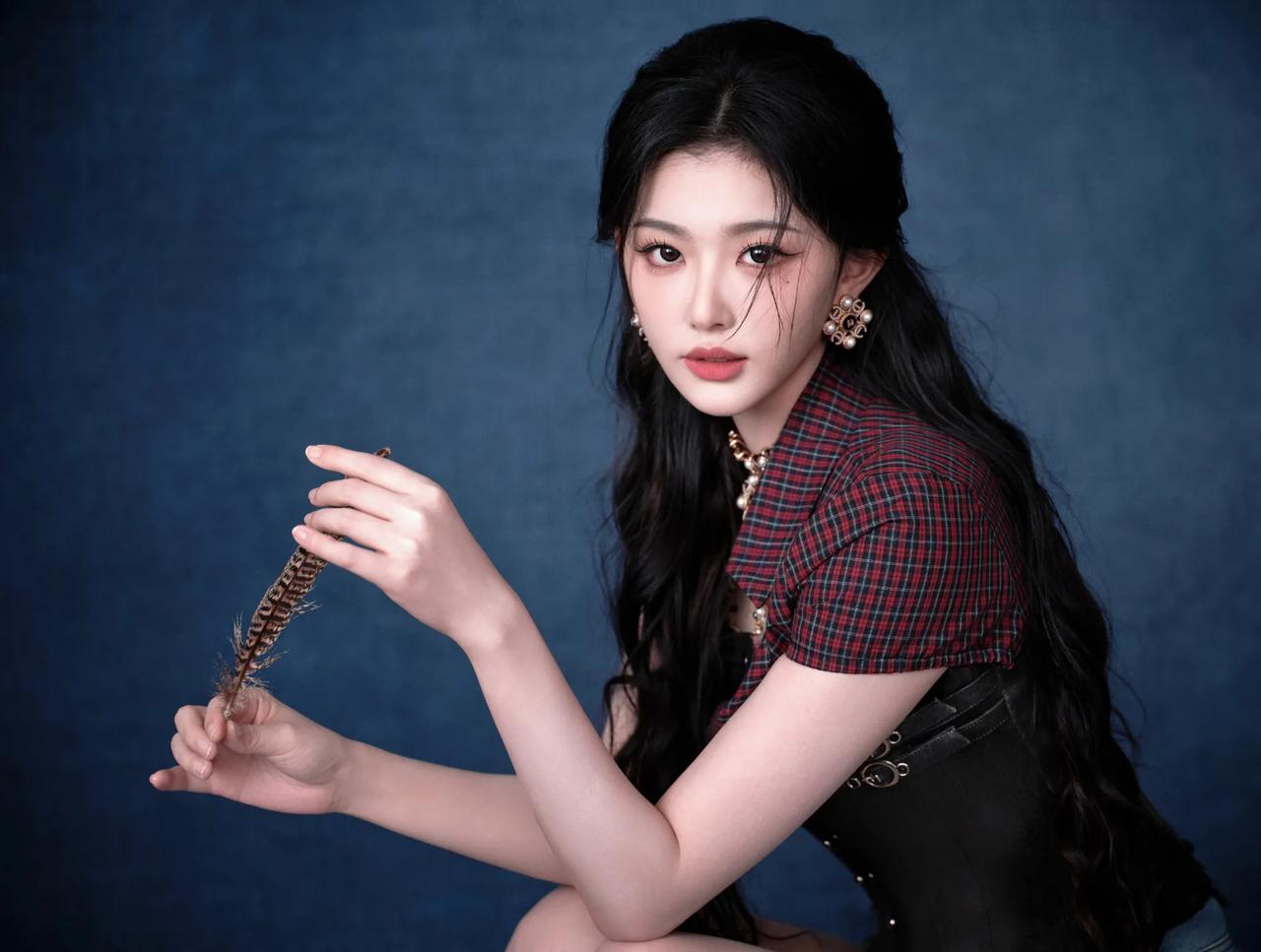 孔雪儿美图分享孔雪儿演技 孔雪儿小卡 孔雪儿俞浅浅 孔家玲儿  董雪儿 孔蜜雪 