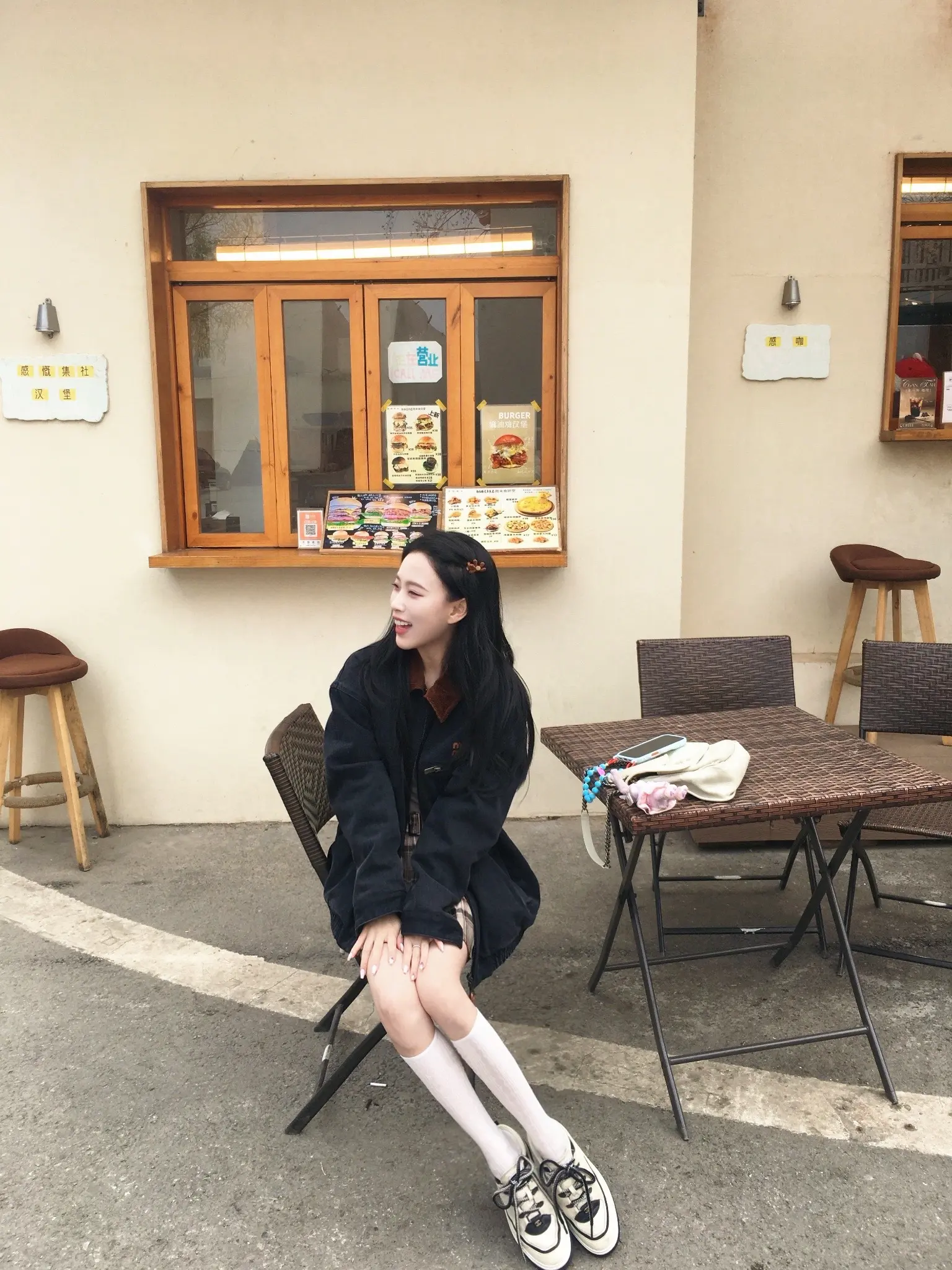 官方的回答了他的废话^_−☆