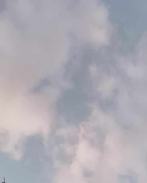 你敢每天发一张随手拍照片吗现在随手拍一张，你能看看这是哪儿吗？