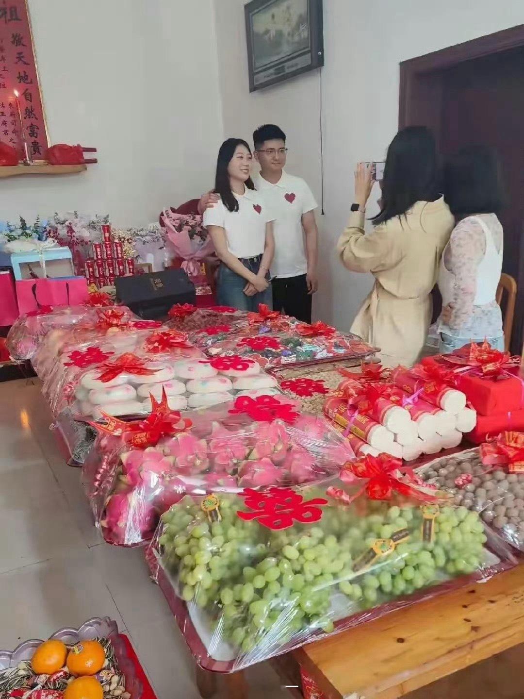 这样的订婚现场 是不是以后只会更多 ​​​