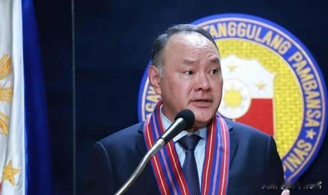 任何一个有远见的政治家，都不可能会去公开质疑国际人道主义救援精神。
只有眼光短浅