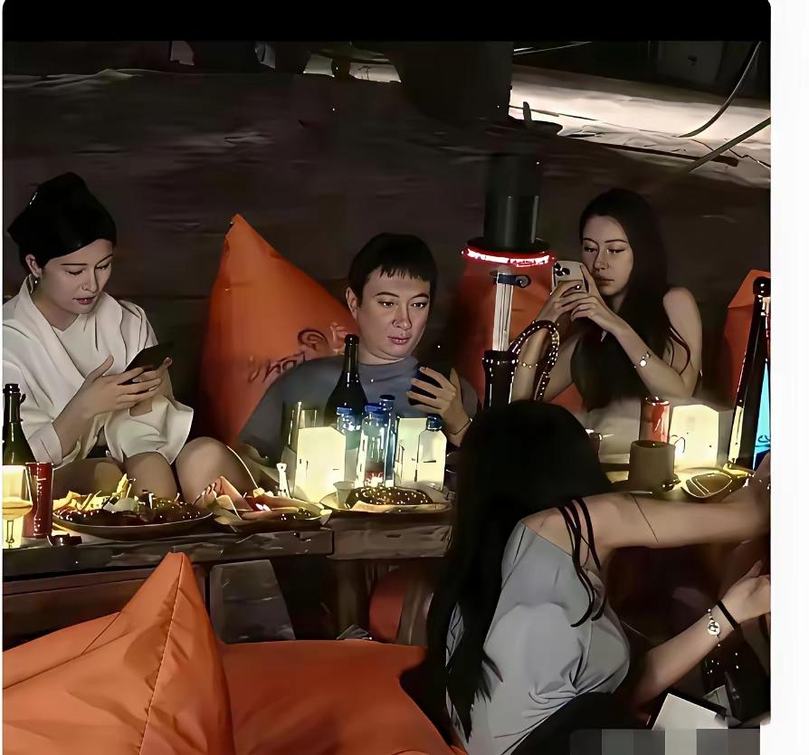 这样的生活要到什么时候是头？四十岁？五十岁？天天这样美女如云，酒色财气，不腻吗？