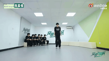 陈奕恒考核第一陈奕恒考核成绩：专业分第一名，综合总排名也拿下第一！业务能力是真的