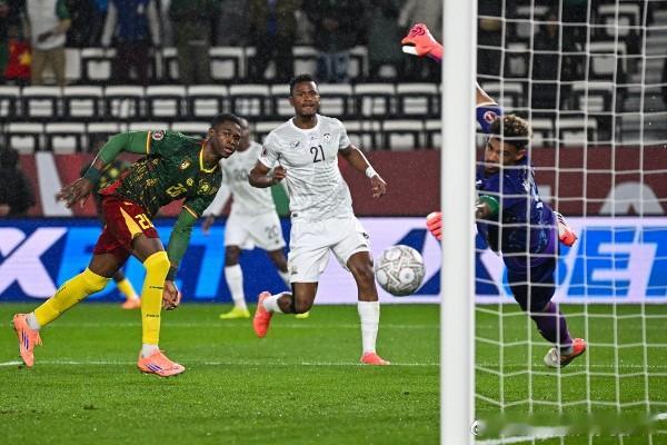 喀麦隆淘汰南非，非洲杯八强战将迎战摩洛哥非洲杯八强席位再添两席，喀麦隆成功淘汰南