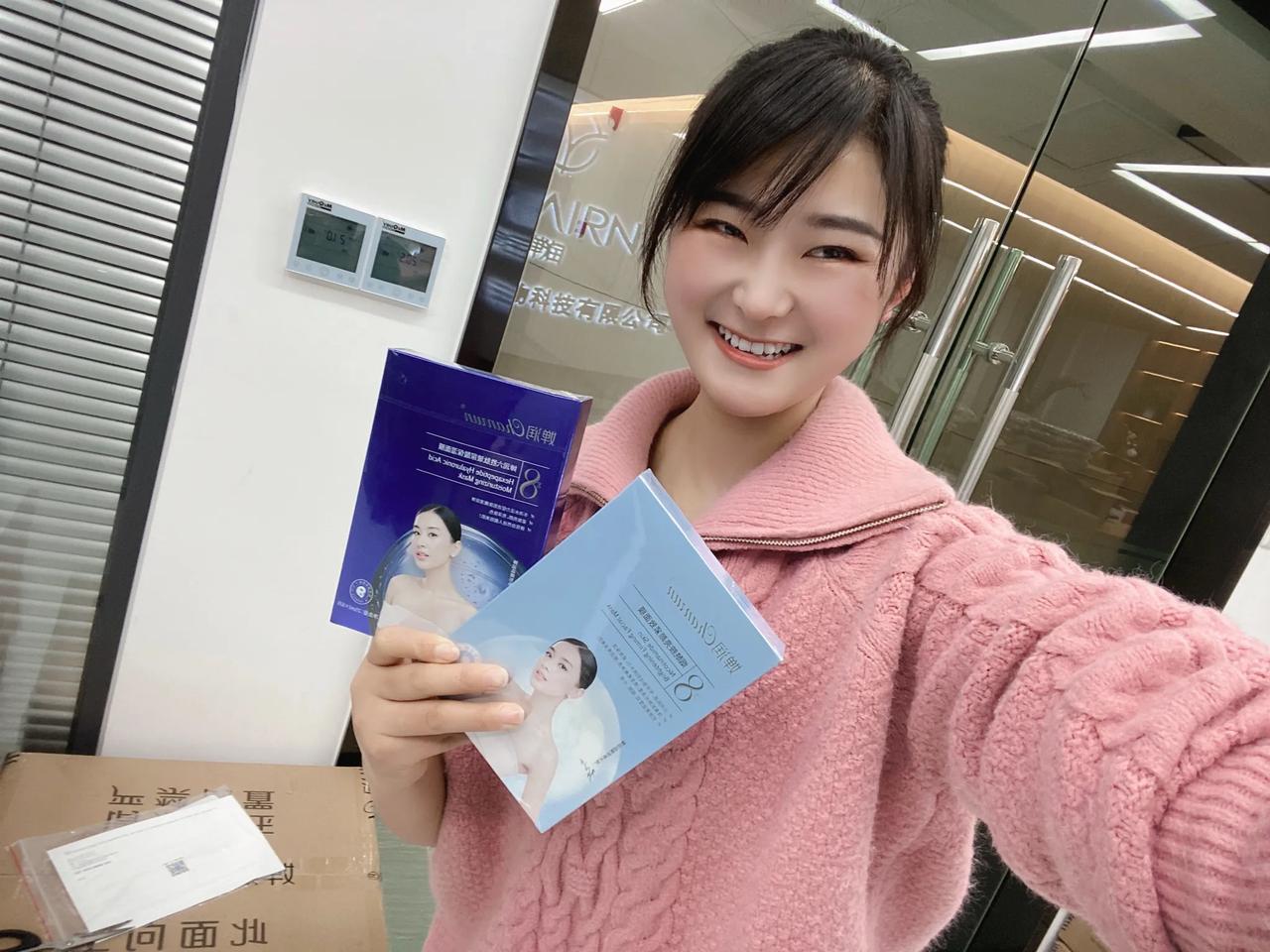 菜菜福利大放送咯，@合肥菜菜vlog 突破1万粉计划，感恩所有粉丝的支持和关注，