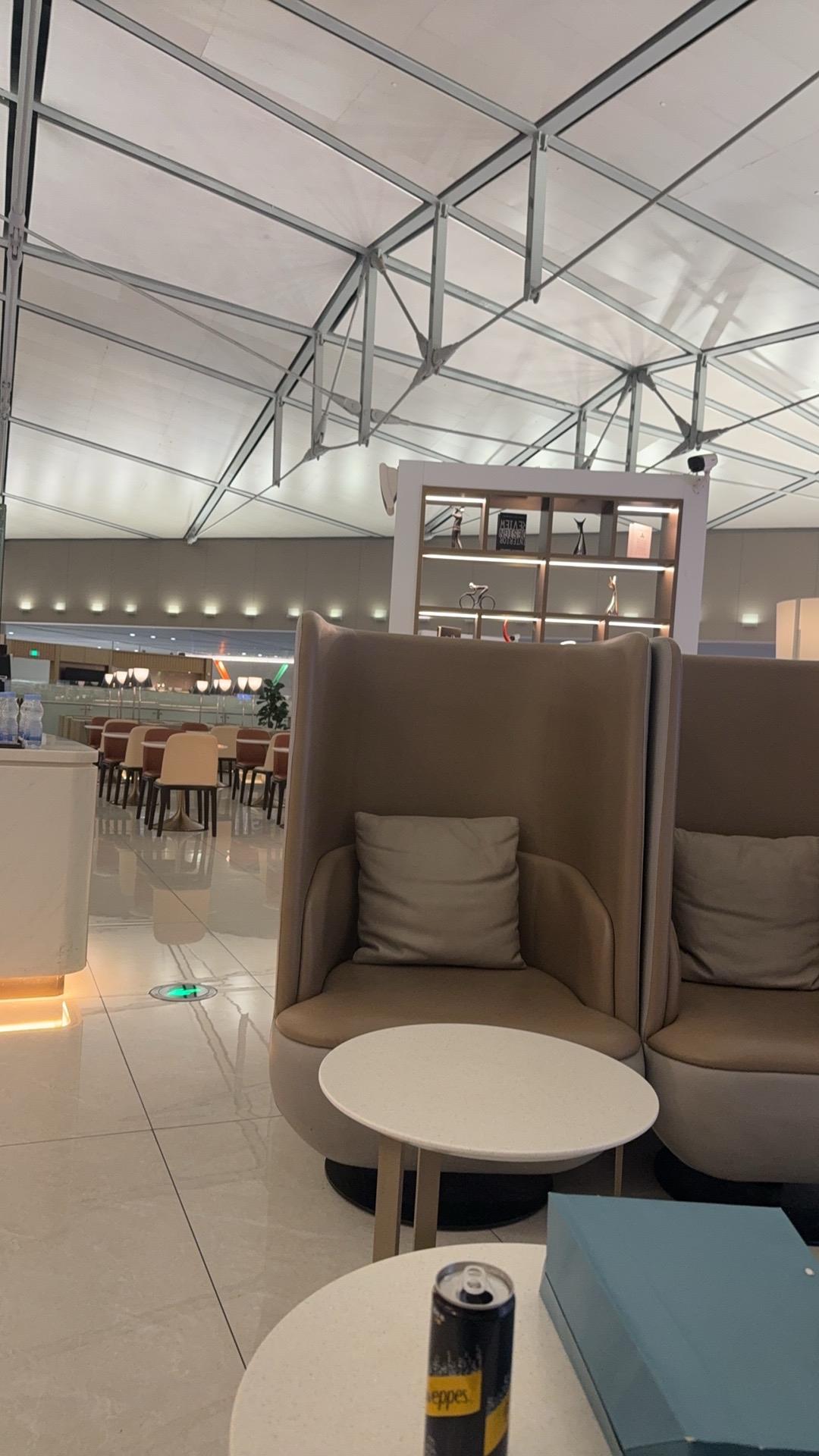 在国内出差，到每一个城市，为什么都说福建人很有钱？从的士司机到饭店老板，难道福建