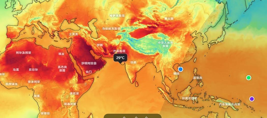 天气好热
我们还算比较好点；看看国外；这边热得很 注意防暑降温 闷热的天气 打败