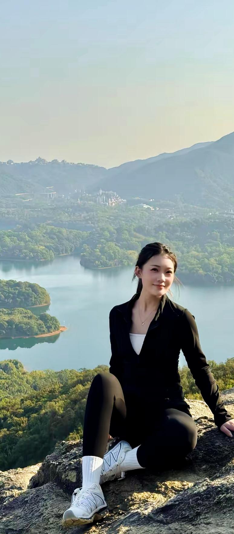 山高水长，心旷神怡。