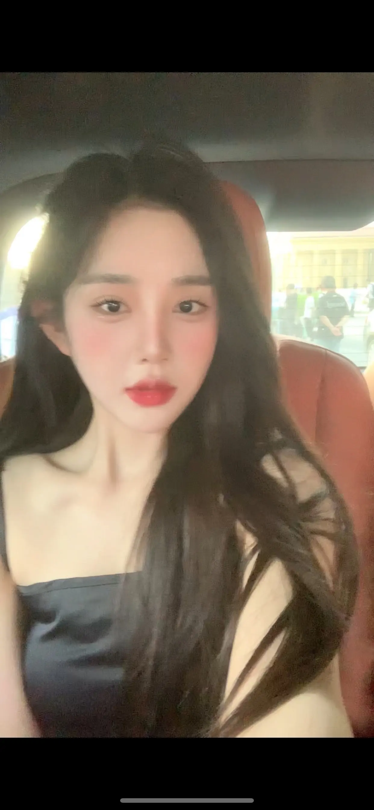 他走了 说不喜欢我这种爱听土味dj 的女屌丝