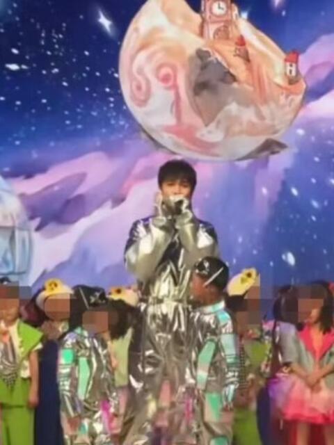 何猷君古巨基儿子是同学古巨基何猷君儿子是同学是谁说的古巨基可以生何猷君了 