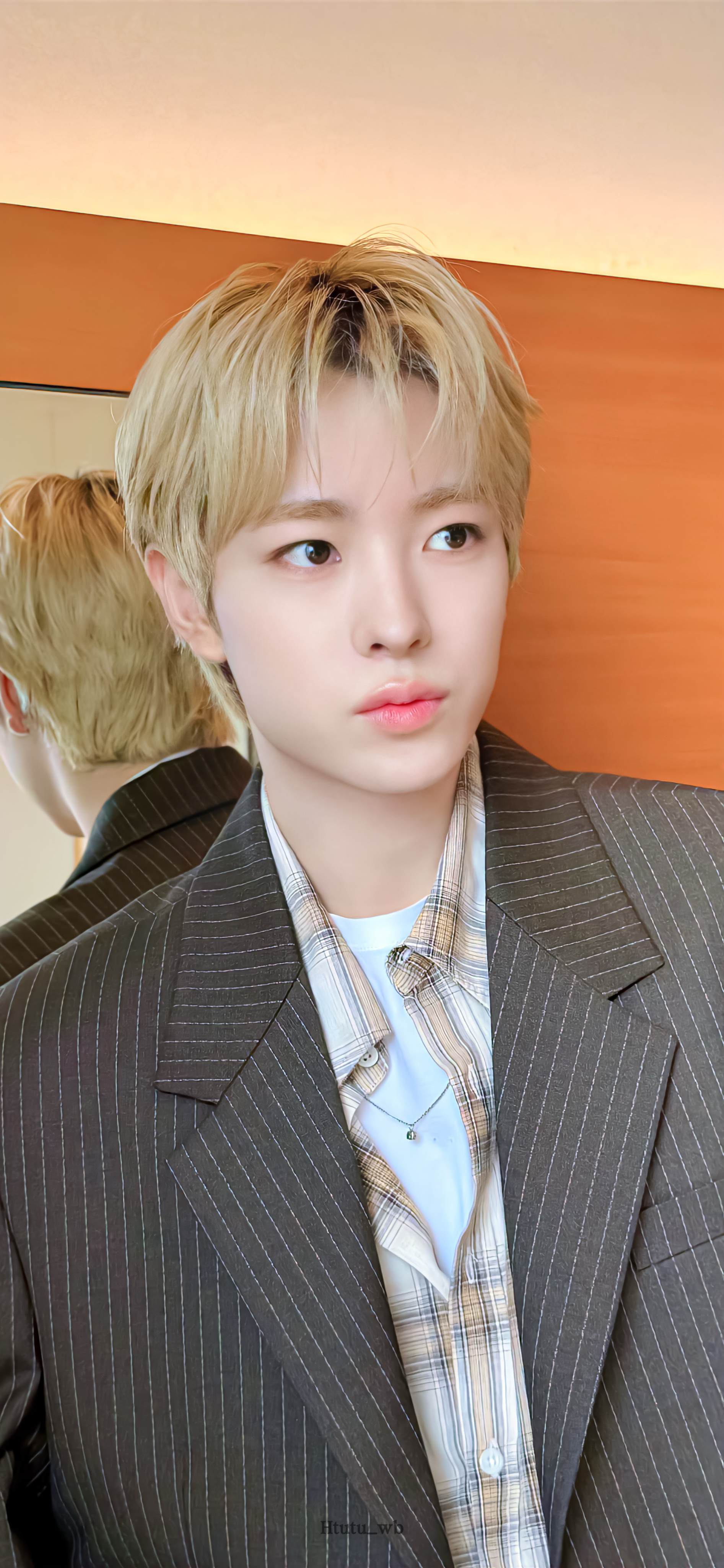 Yushi得能勇志壁纸来啦～🐱💐💛 