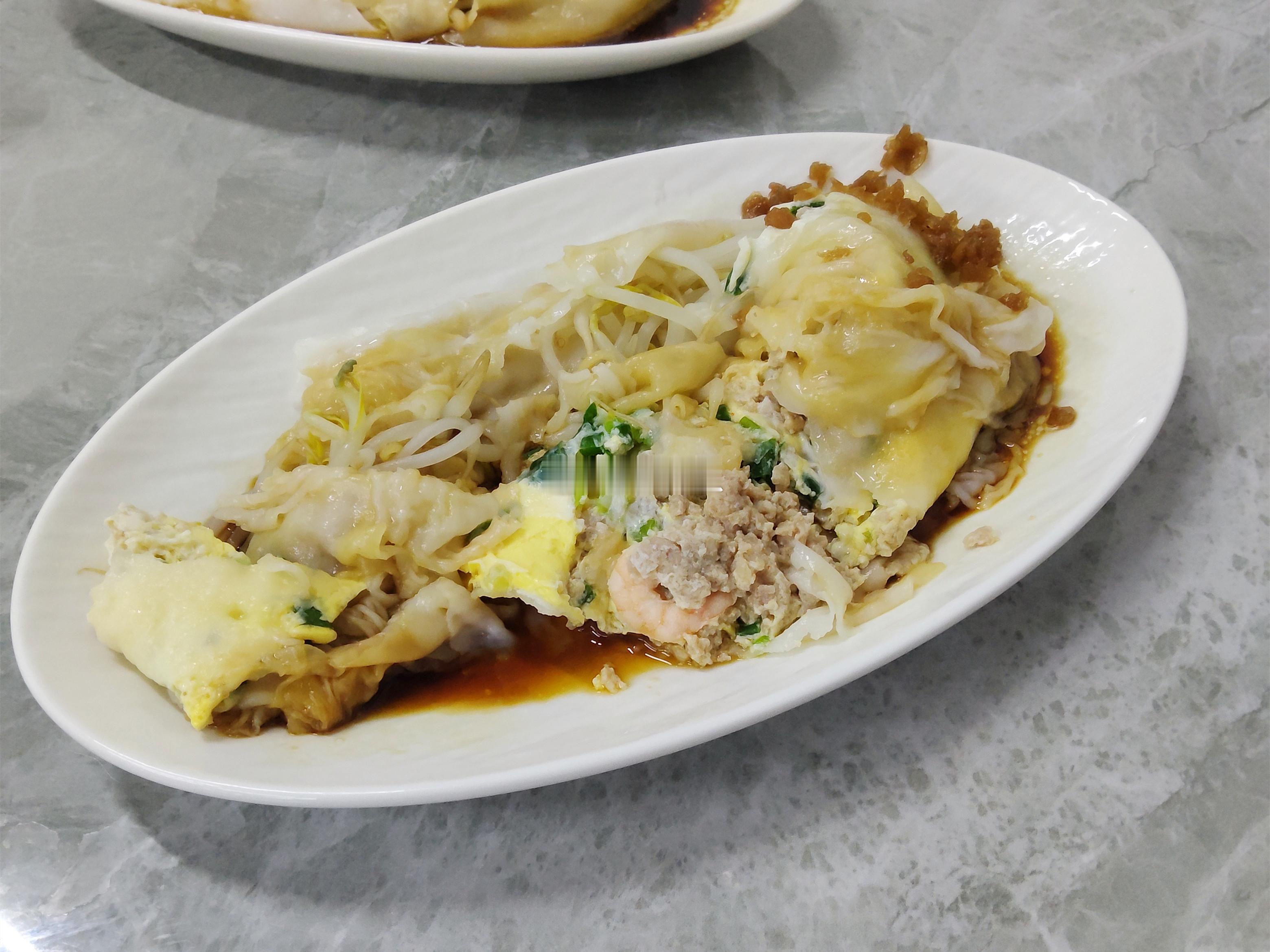 东海岸肠粉探店数+1，这家是合记肠粉，就在丰记新店不远处，那天去感觉很凑巧，老板